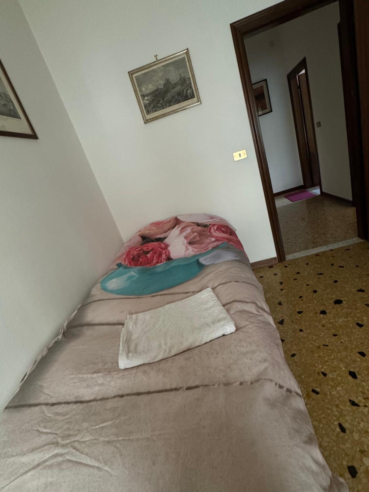 Venice Leisure Mestre Extérieur photo